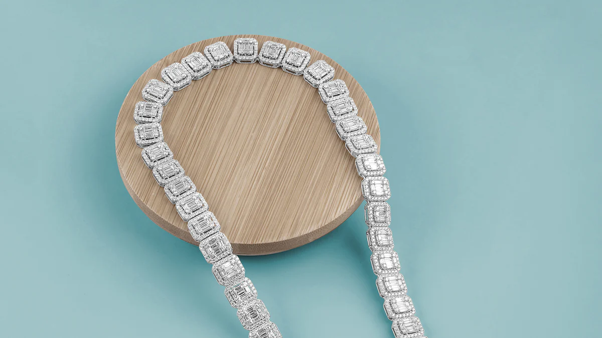 Comparing 18K Gold Diamond Necklaces Across Top Brands