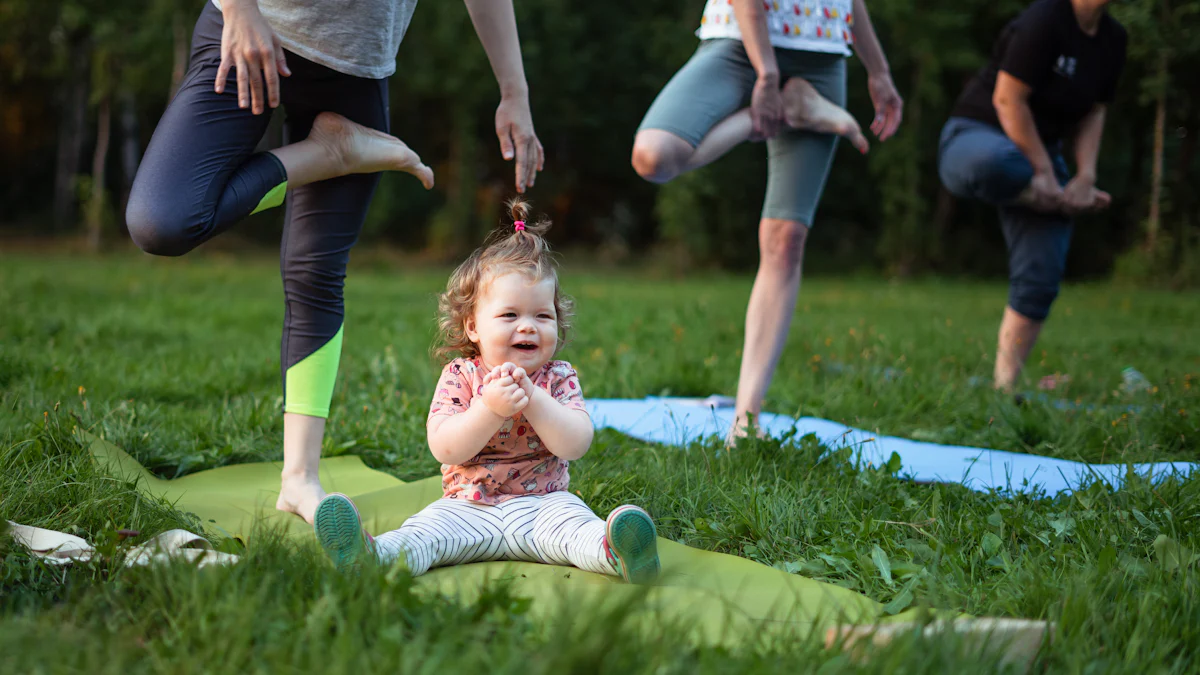 Imágenes de posturas de yoga para niños divertidas