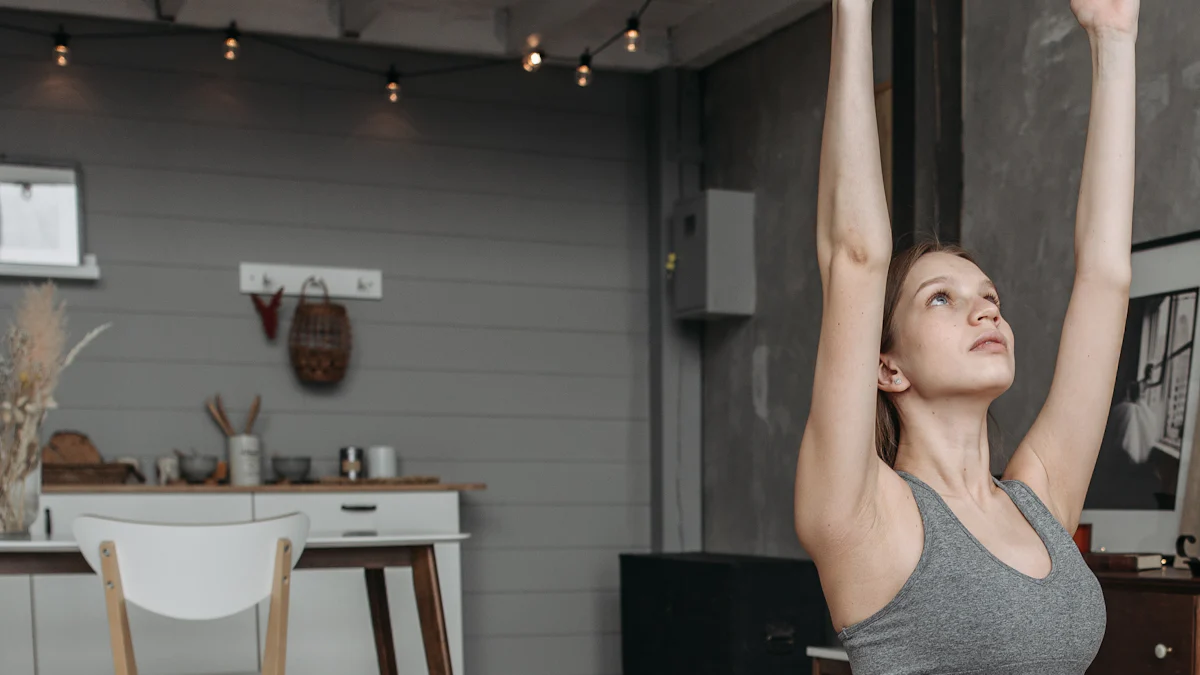 Posturas de yoga esenciales para el embarazo