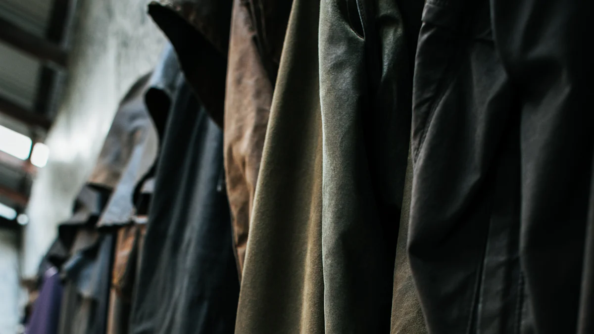 Top Tips for Choosing Durable Workwear Fabrics