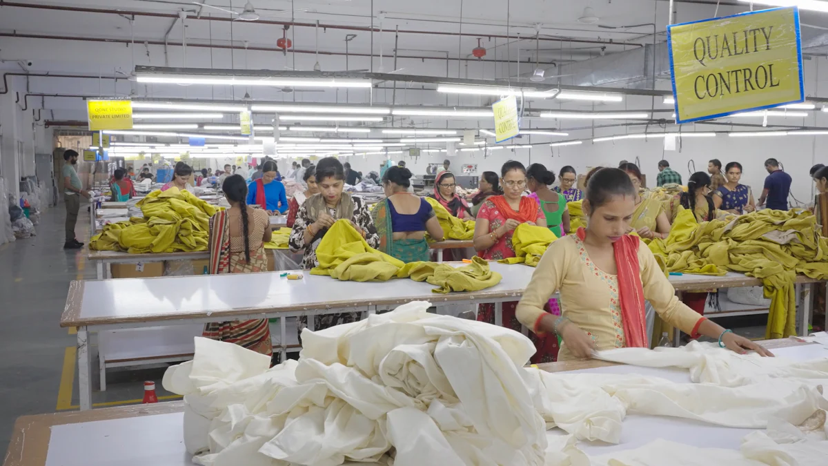 Role of Technology in Polyester Knitted Fabric Manufacturing