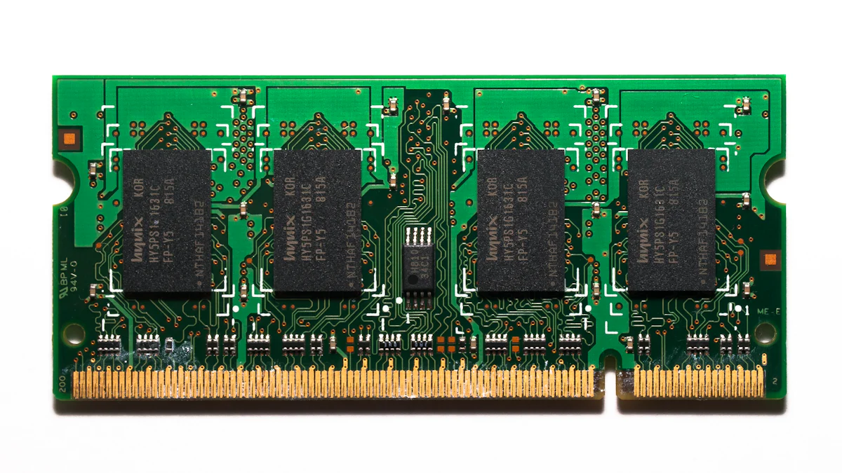 Funcționarea MT48LC16M16A2P-7E:G în DRAM