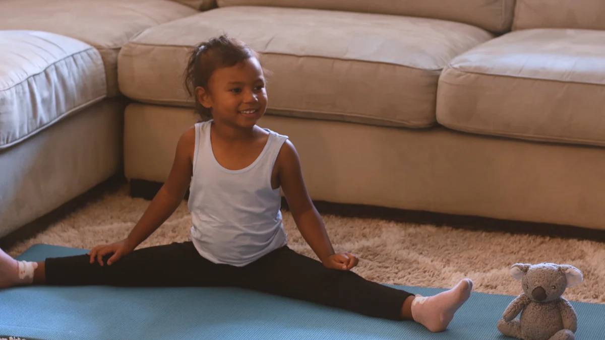 Cómo Iniciar a los Niños en el Yoga: Guía Completa