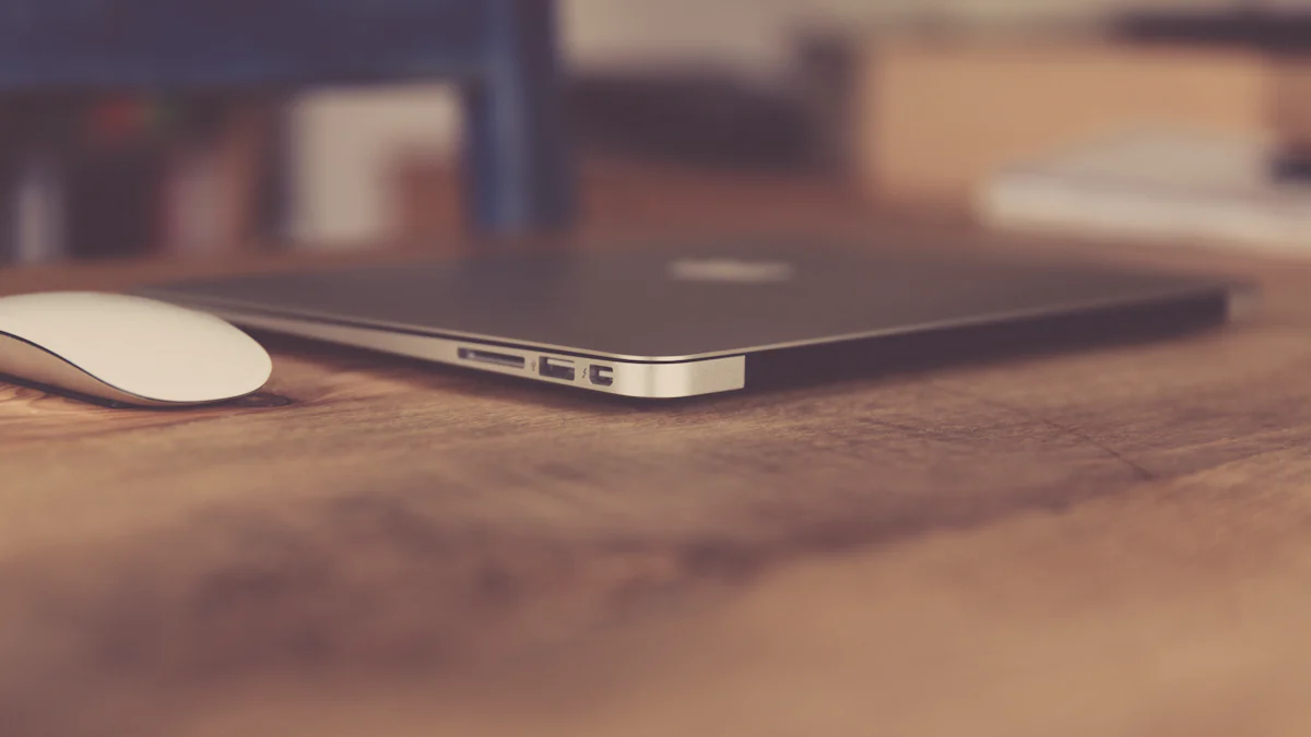 Overview of Yoga 900 Features