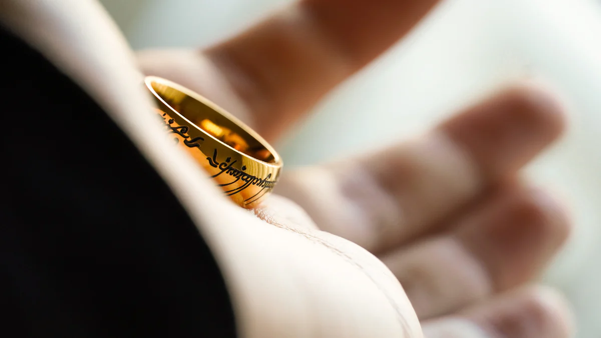 Choosing the Perfect Wedding Band for Your Solitaire Engagement Ring