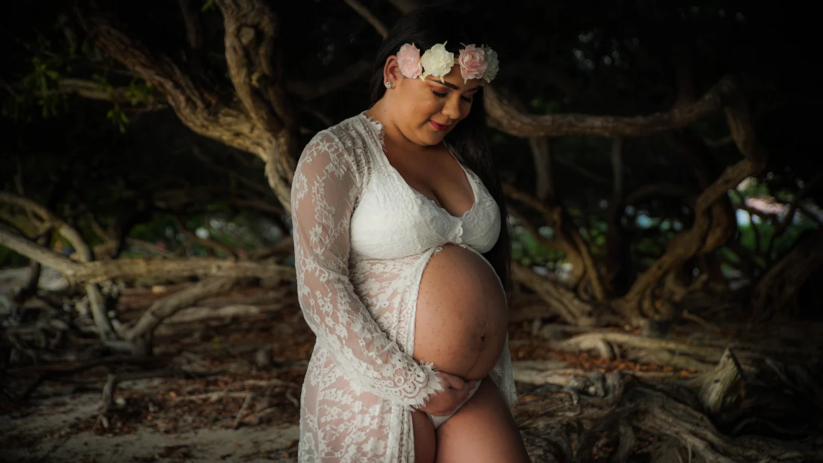 Style Tips for Rocking Your Lace Maternity Dress