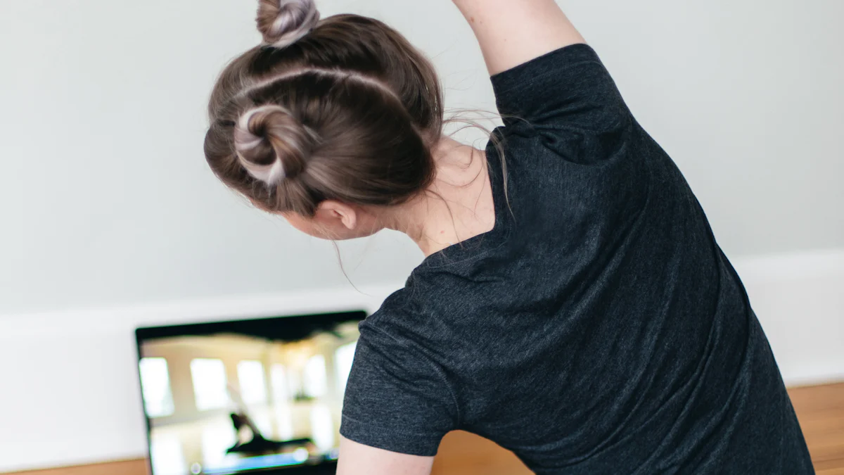 Naken yoga hemma: Enkla steg för nybörjare