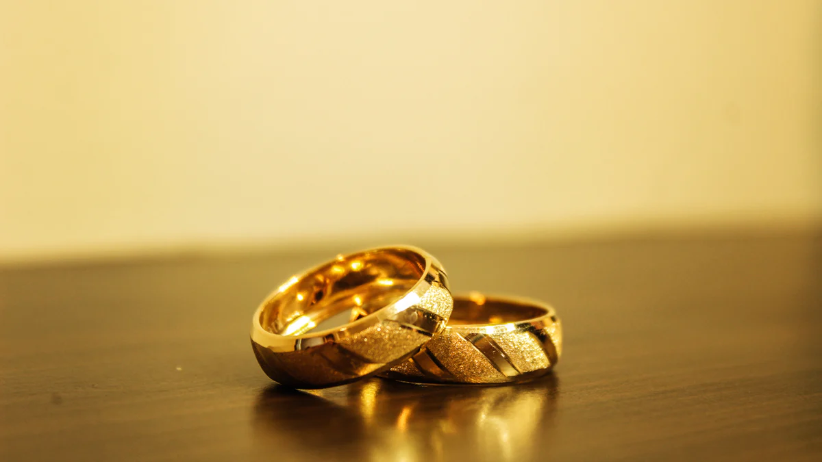 Guide to Choosing the Perfect Gold Spanner Ring