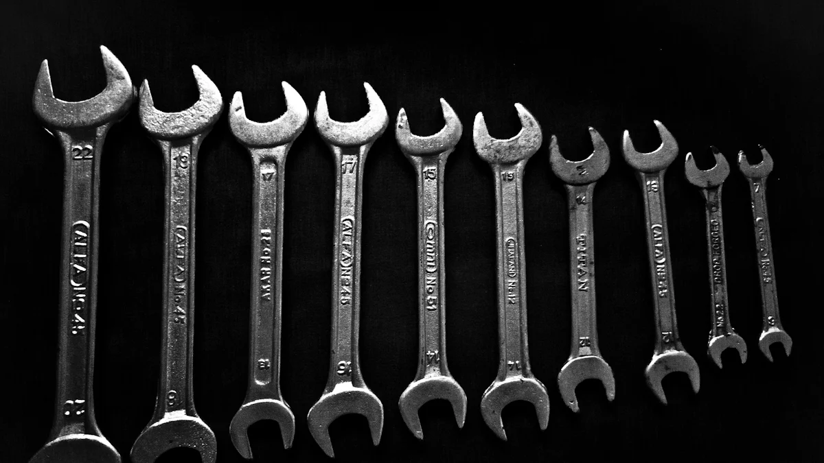 Types and Sizes of Bobbejaan Spanners