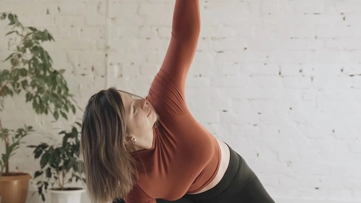 Step-by-Step Guide to Key Hot Yoga Poses