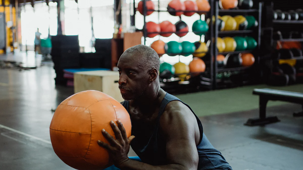 Benefits of Yoga Ball Exercises for Core Strength