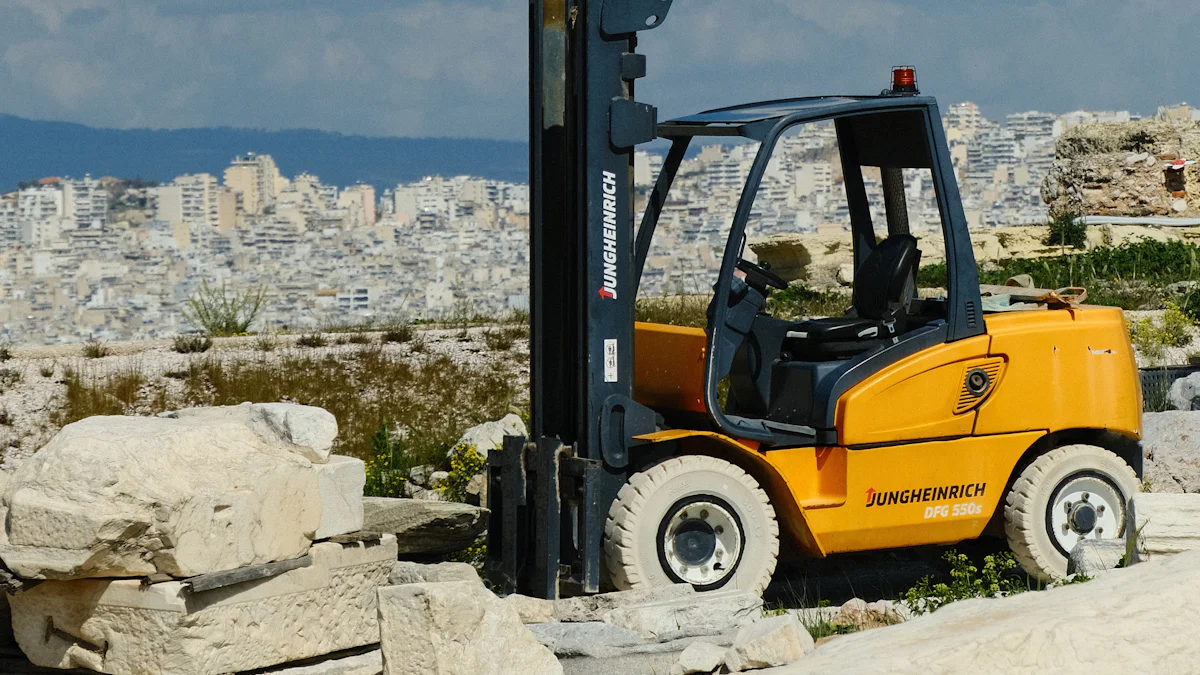 7 tonluq dizel forkliftlərin texniki xüsusiyyətlərini başa düşmək