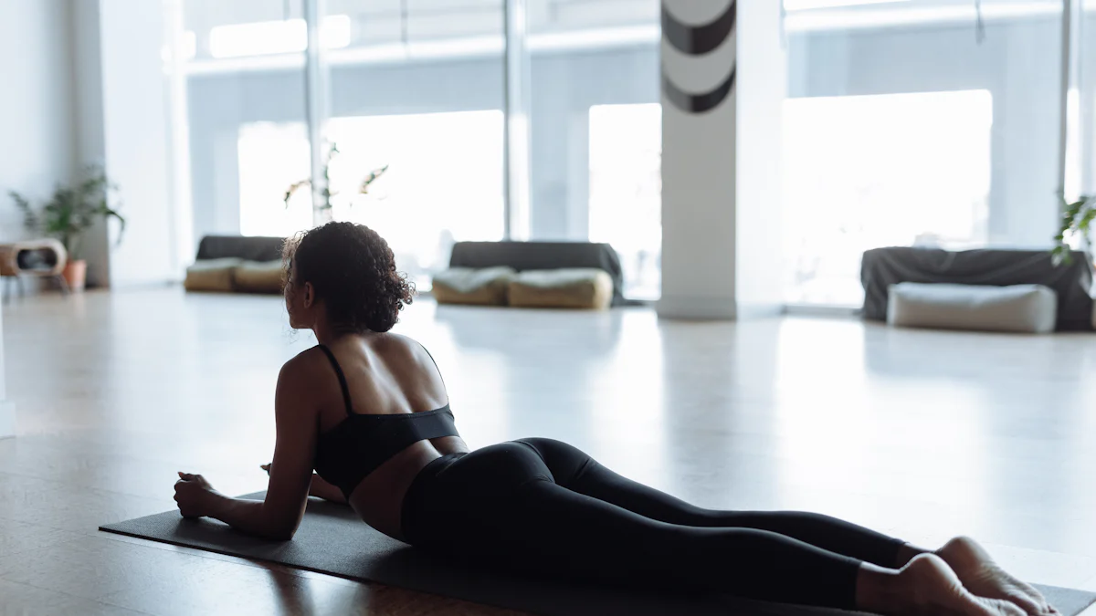 Comment choisir un cours de yoga à domicile à Paris