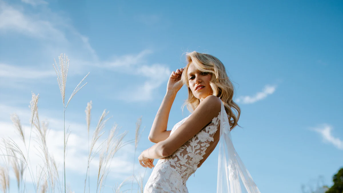 Styles of Lace Wedding Dresses