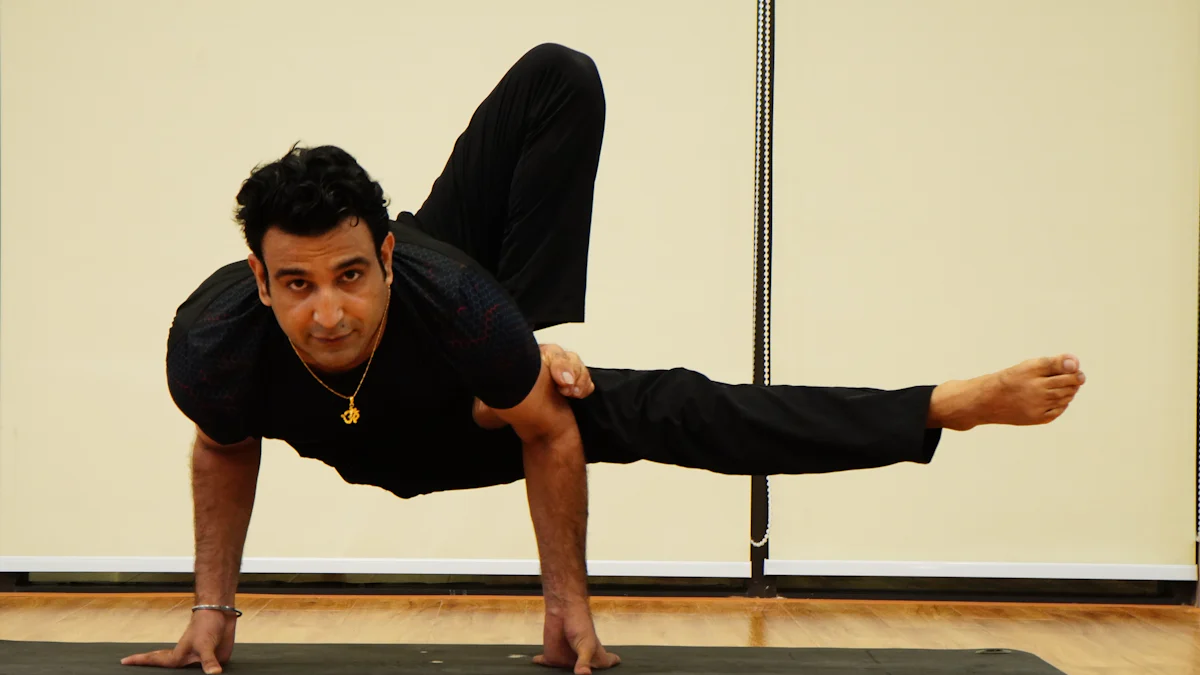 Importancia de elegir el estilo adecuado en yoga classes for men