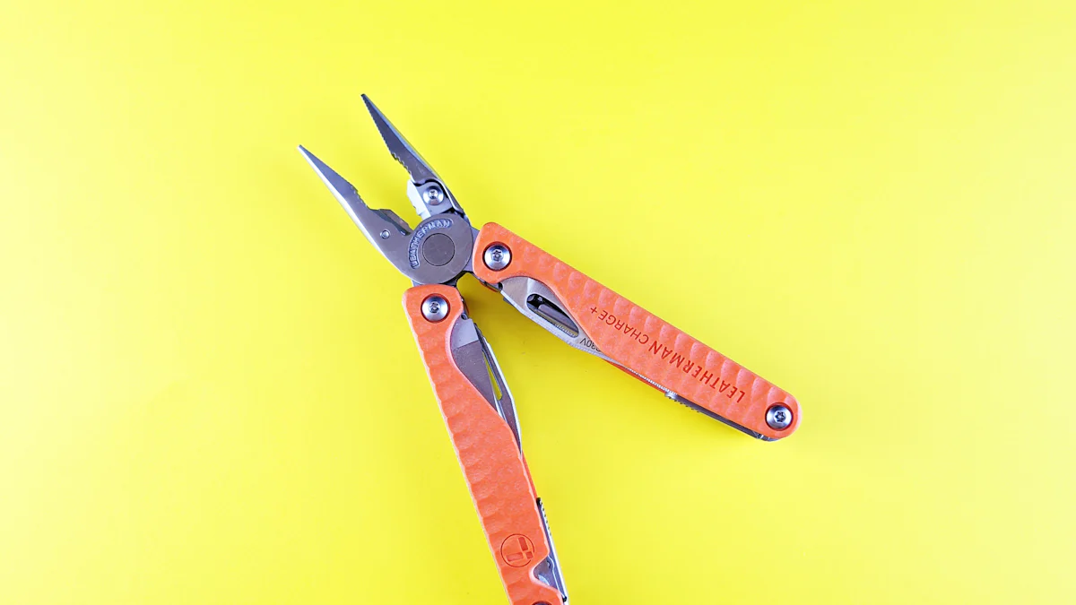 Versatility of AMP Crimping Tools