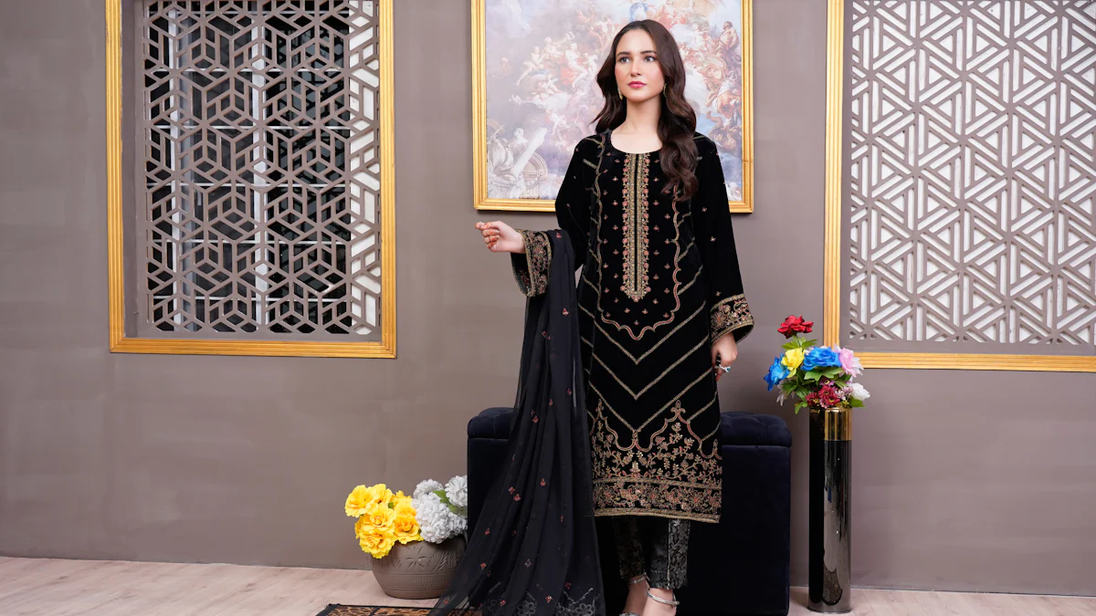 Top 5 Eid Ul Adha 2024 Pakistani Shalwar Kameez Styles
