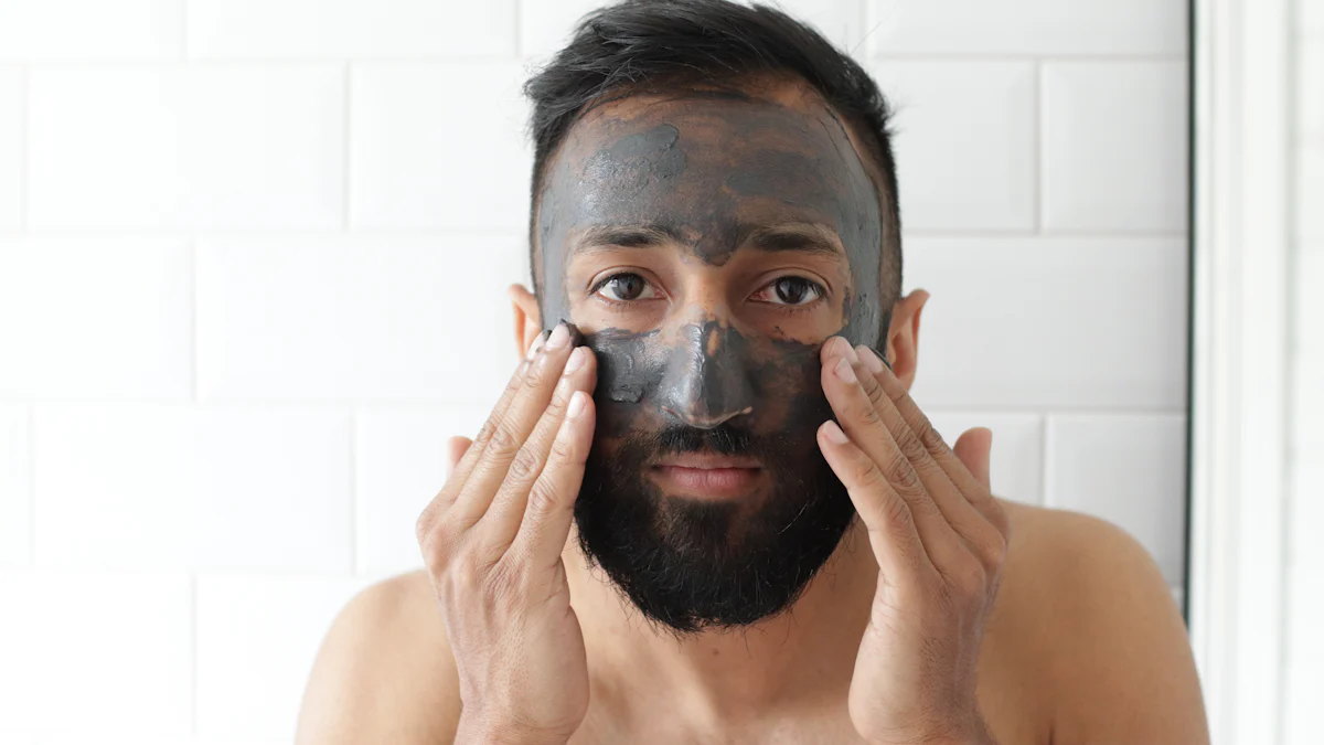 Come lo yoga facciale funziona per ottenere risultati visibili