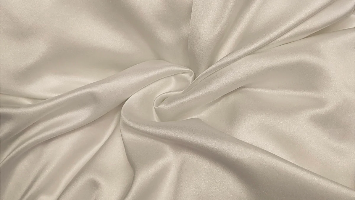 Benefits of Silk Pillowcase