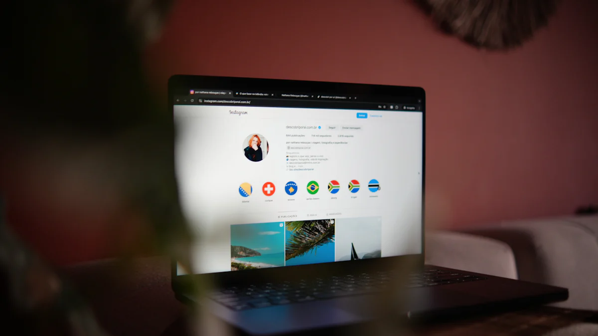 Intégrez vos réseaux sociaux dans Google Business Profile facilement