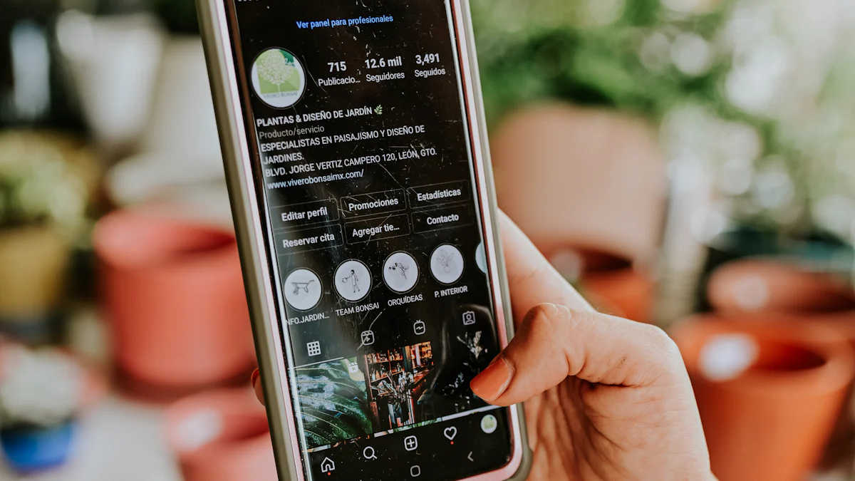 インスタ投稿をアーカイブする方法