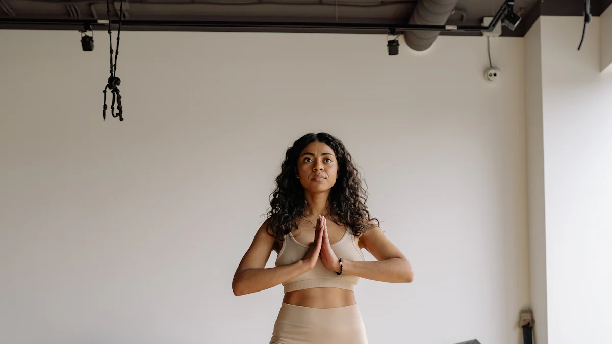 Истоки обнаженной йоги и её эволюция