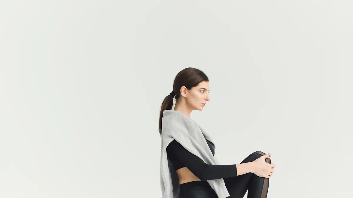 Wie man die Adler-Yoga-Pose ausführt