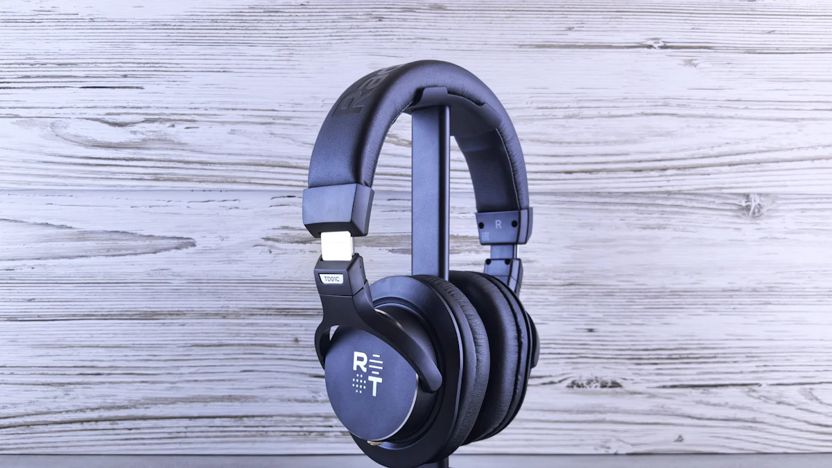 Stylish Headphones: The Silent Revolution