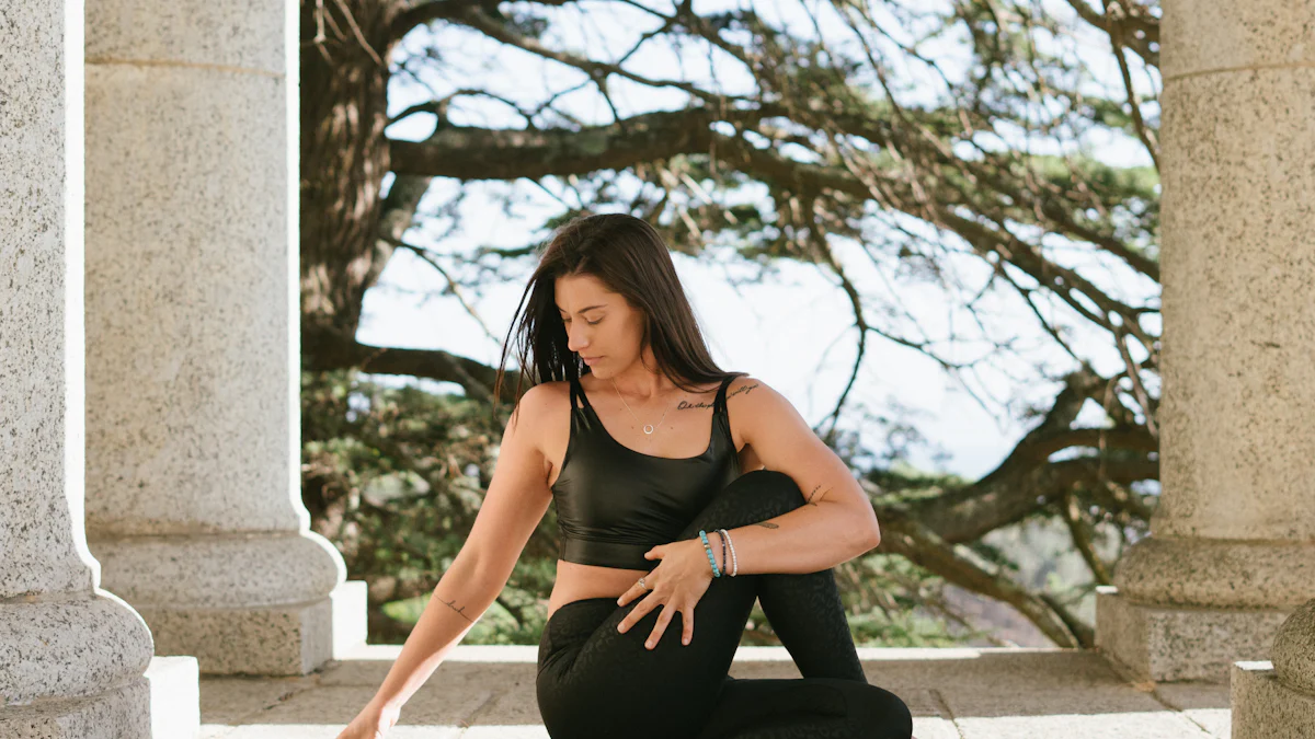 Stijl en ontwerp van een yoga top dames