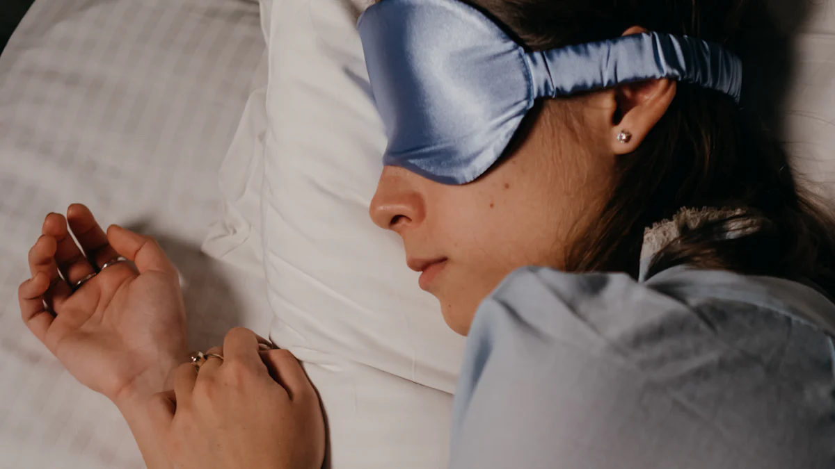 How Silk Sleep Masks Improve Sleep Quality