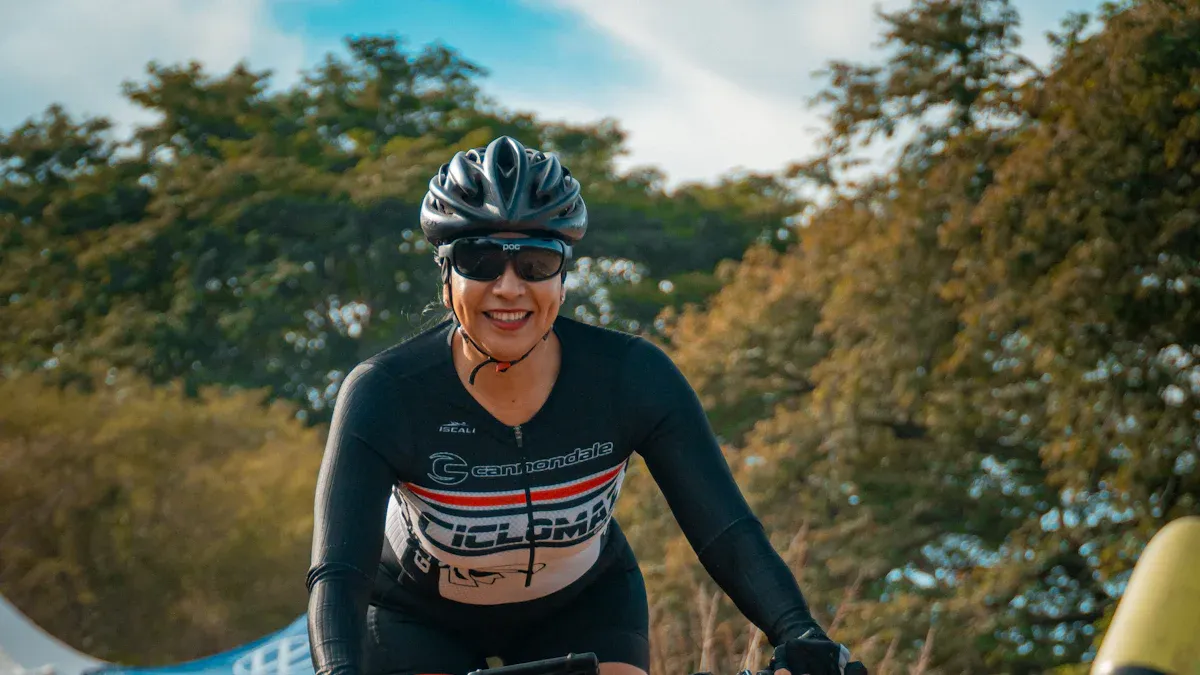 Damen mountainbike cube Modelle für verschiedene Fahrstile