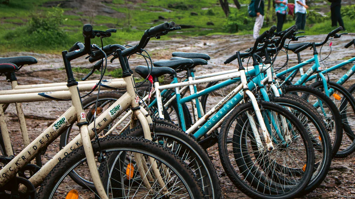 Wie man seine erste E-Bike Trekking Tour plant: Routen, Vorbereitung und notwendige Ausrüstung