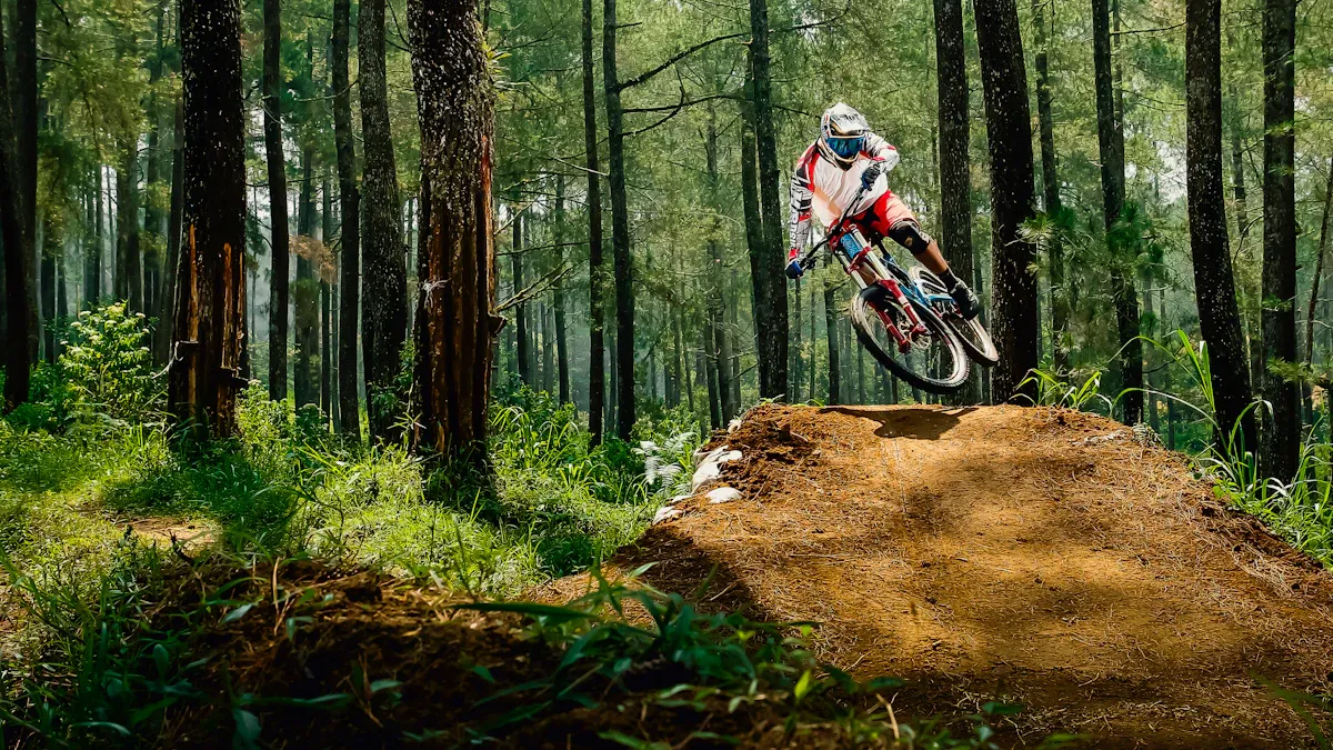 Hardtail vs Fully Mountainbikes: Was passt besser zu dir?