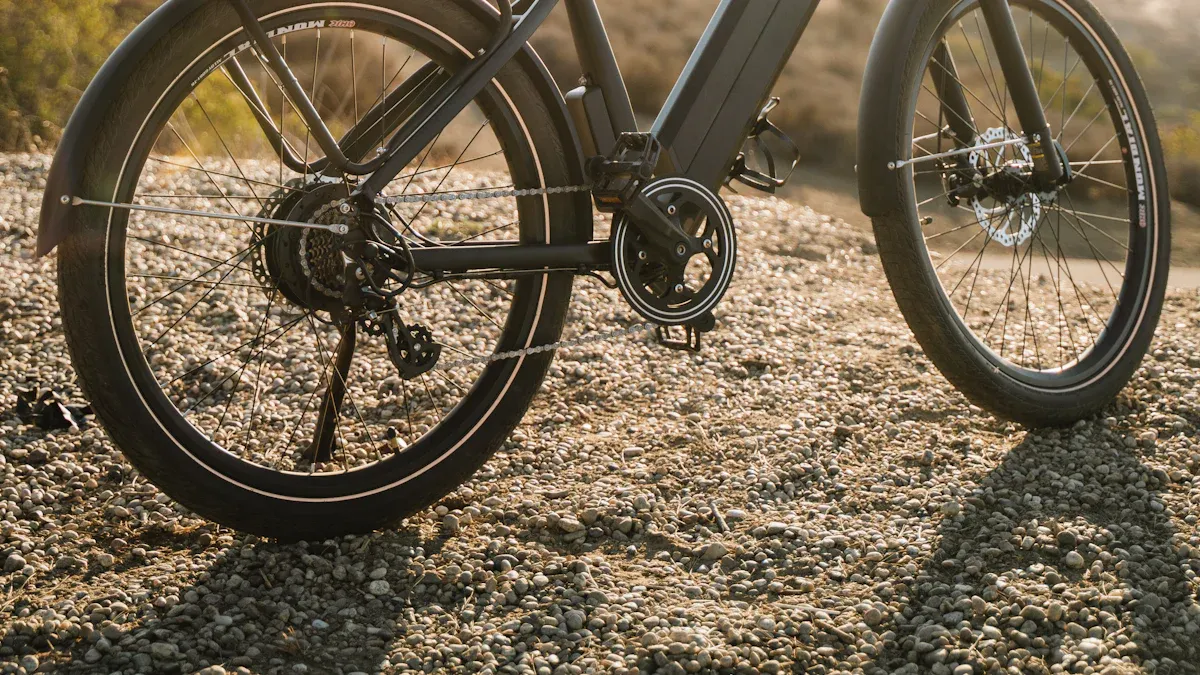 Die Wahl Ihres ersten E-Mountainbikes: Wesentliche Merkmale und Überlegungen für Anfänger