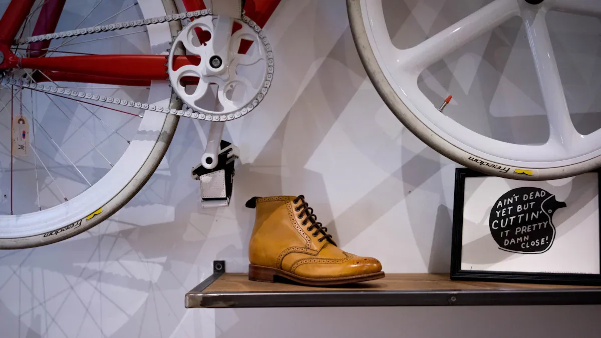 Kaufberatung: Die richtigen Gravel Bike Schuhe finden