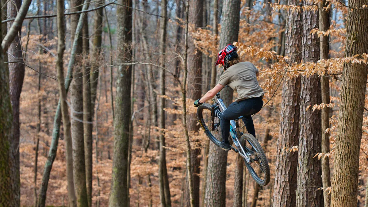Haibike Nduro 7 vs AllTrail 4: Vergleich der Leistung für aggressives Trailfahren