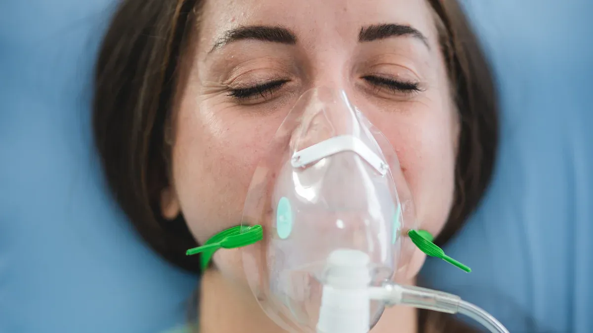 Key Health Benefits of Oxygen Chambers