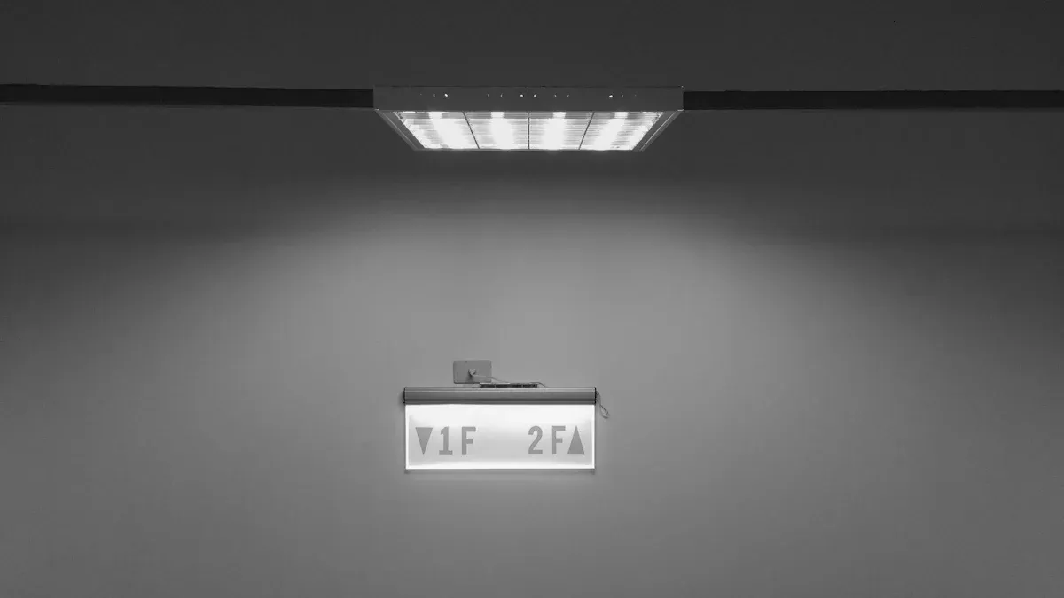 Indoor Wall Mounted Light Box Features