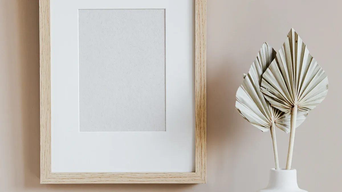 Choose Perfect Frame for Your Artwork or Posters