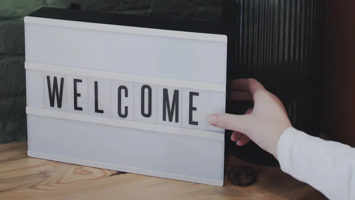 LED Light Boxes: Types, Applications, and Selection Tips