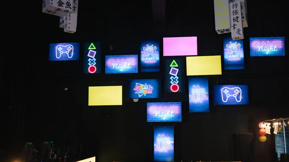Choosing the Right Display: LCD vs. Other Technologies for Digital Signage Advertising Needs