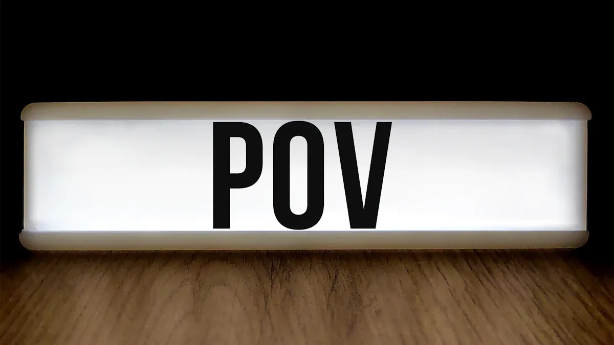Small Light Box Design Ideas to Maximize Impact in Limited Spaces