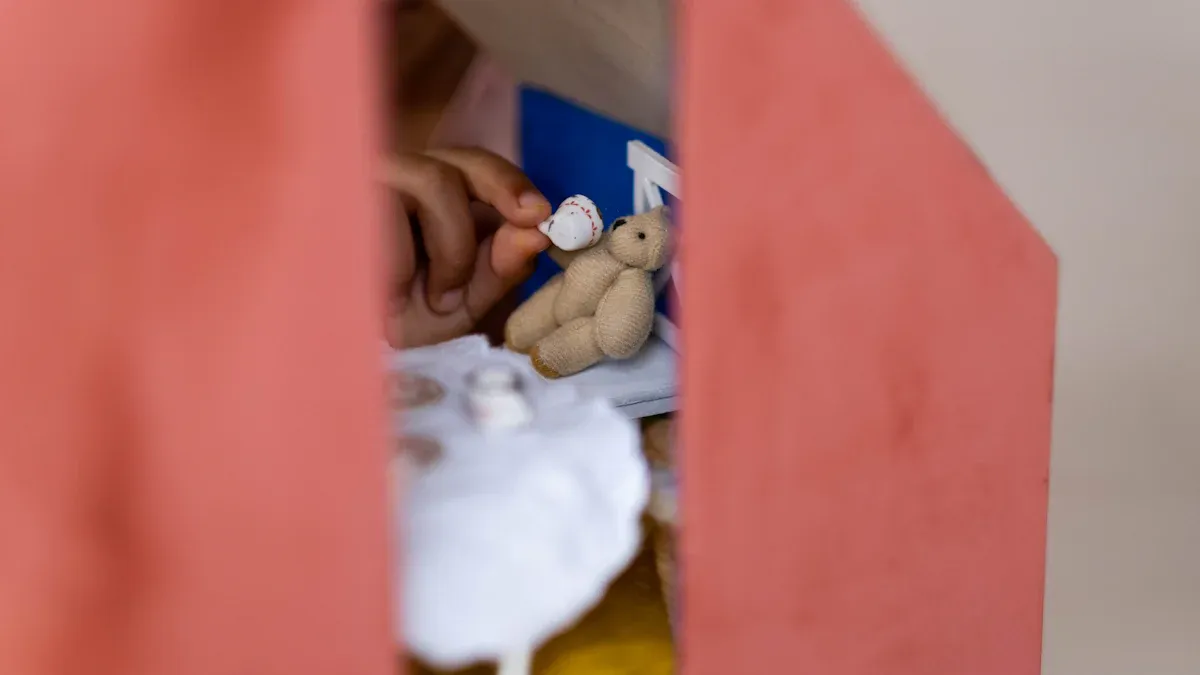 Make an LED Light Box: DIY Tips