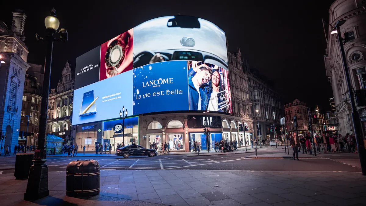 How to Choose the Right LED Digital Display Sign for Your Business Needs
