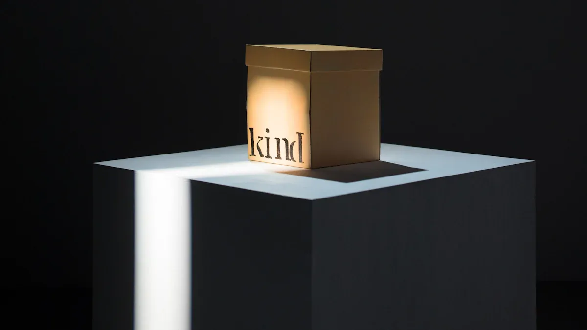 Slim light box tips for perfect picks