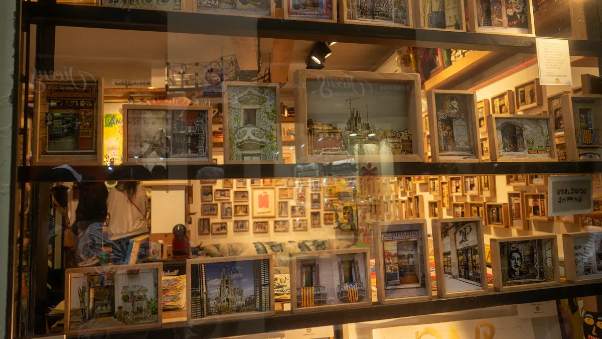 Small Light Box Models for Retail Display