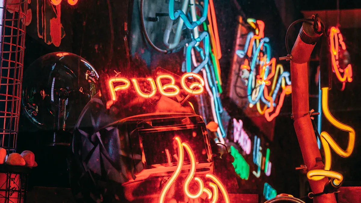 Light Up Posters: Types