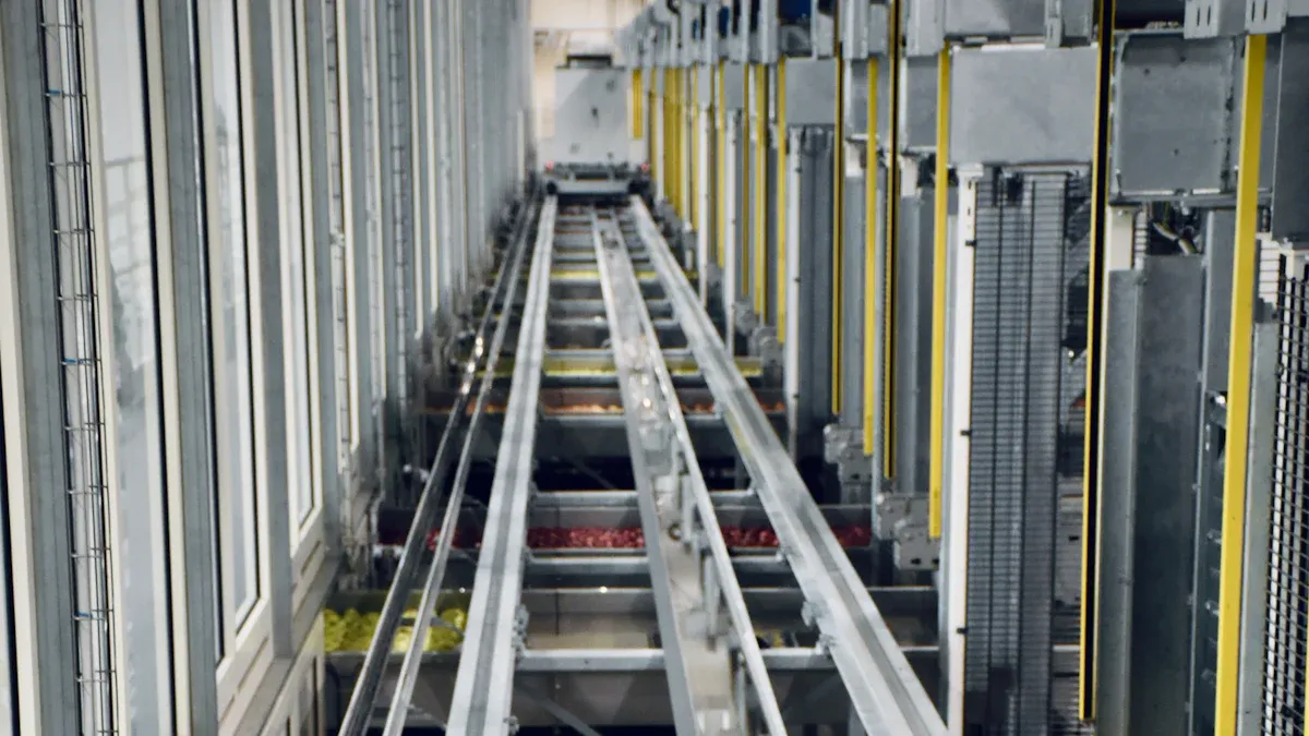 How to Choose the Right Tunnel Freezer for Your Food Processing Plant