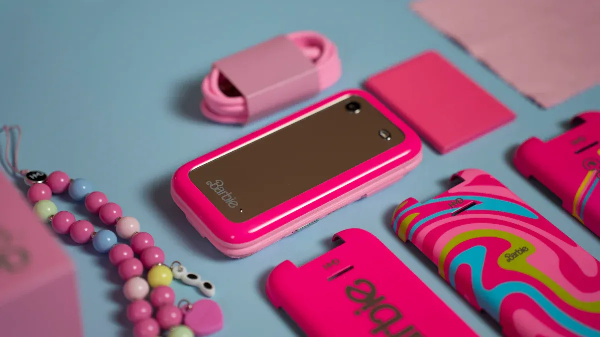 Top 20 Cool Phone Cases