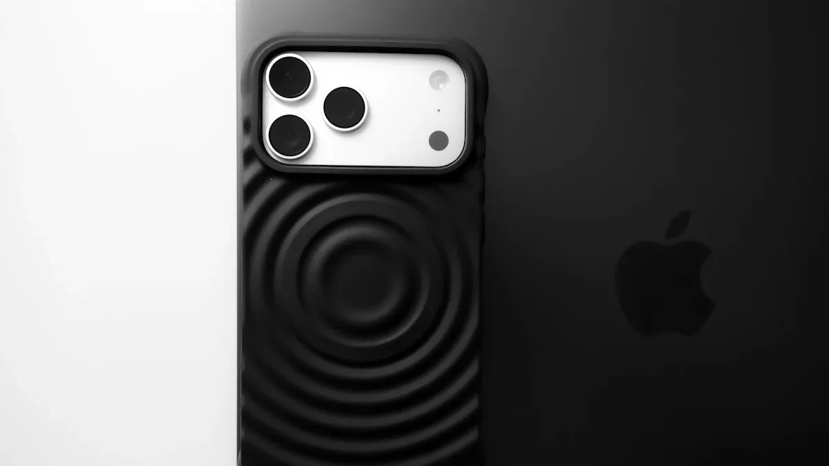 Why anti-drop phone cases are the next big B2B trend